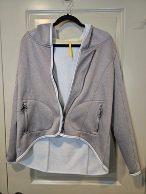 Lole Taupe Hooded Jacket with White Trim Asymmetrical Hem Size Small Fall